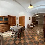 Nastanitev v družini Rezidenca Korman *