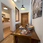 Nastanitev v družini Rezidenca Korman Fala