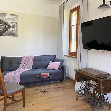 Nastanitev v družini Rezidenca Korman Fala